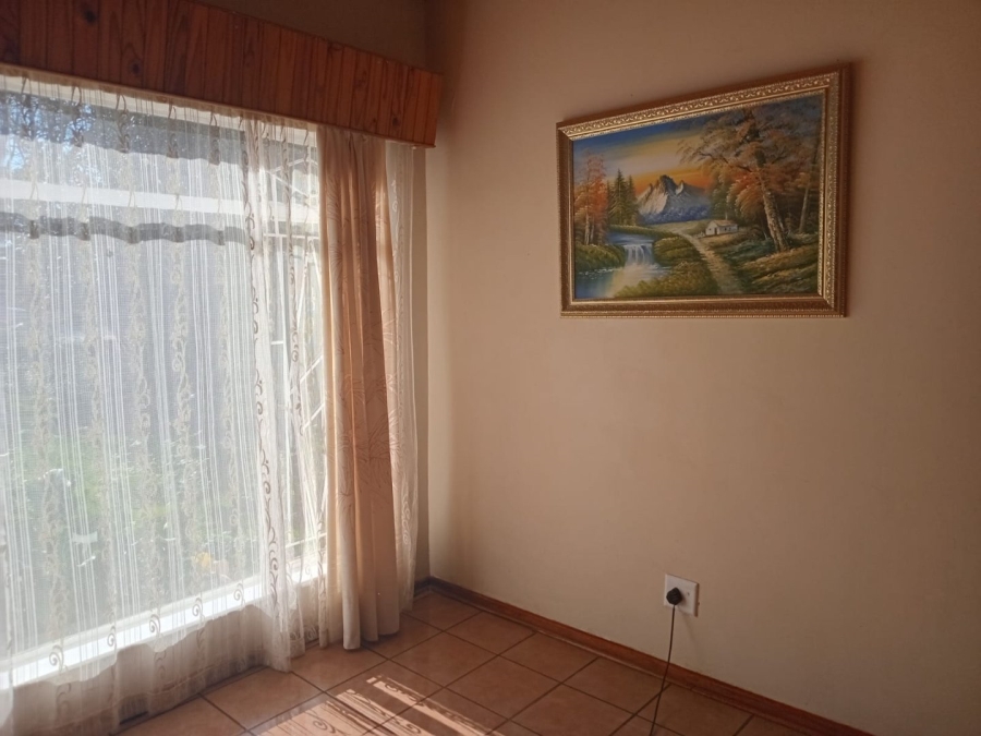 3 Bedroom Property for Sale in Wolmaransstad North West